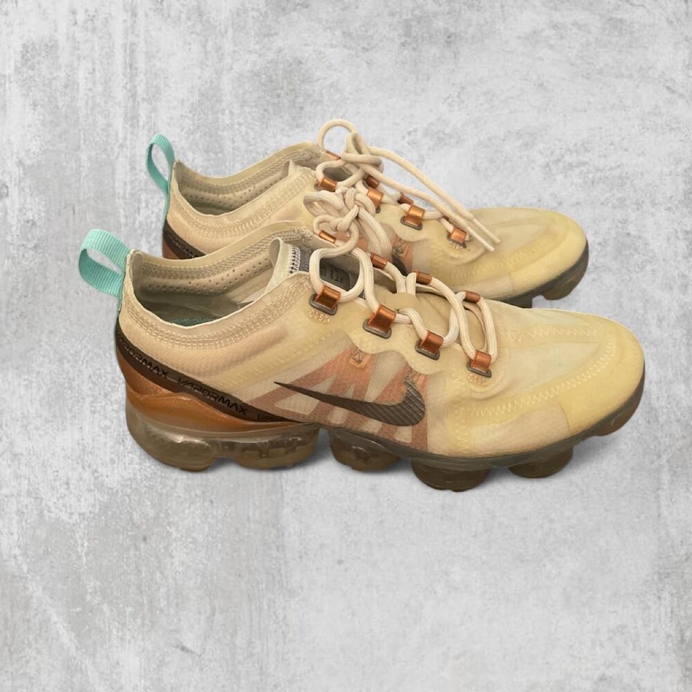 Nike Air VaporMax 2019 SE Phantom Womens 7.5 Running Sneakers